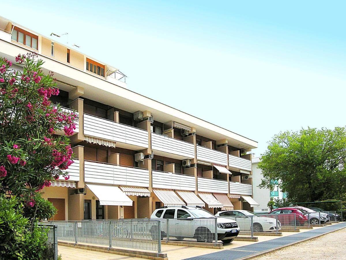 Appartamenti Bristol Bibione Exterior foto